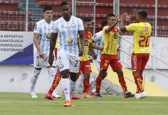 Aucas 8