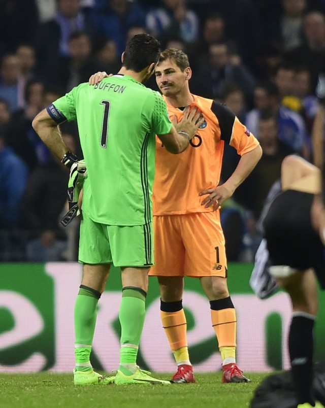 Iker Casillas y Buffon