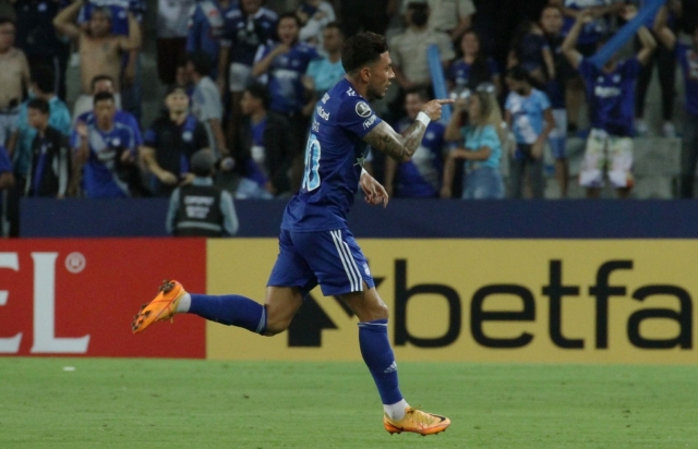 Joao Rojas L 2
