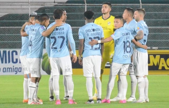U Catolica 17