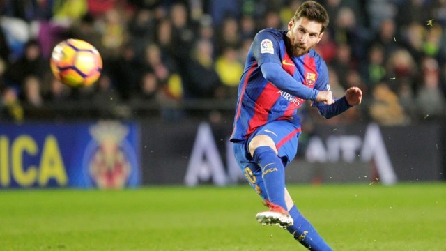 Lionel Messi 19