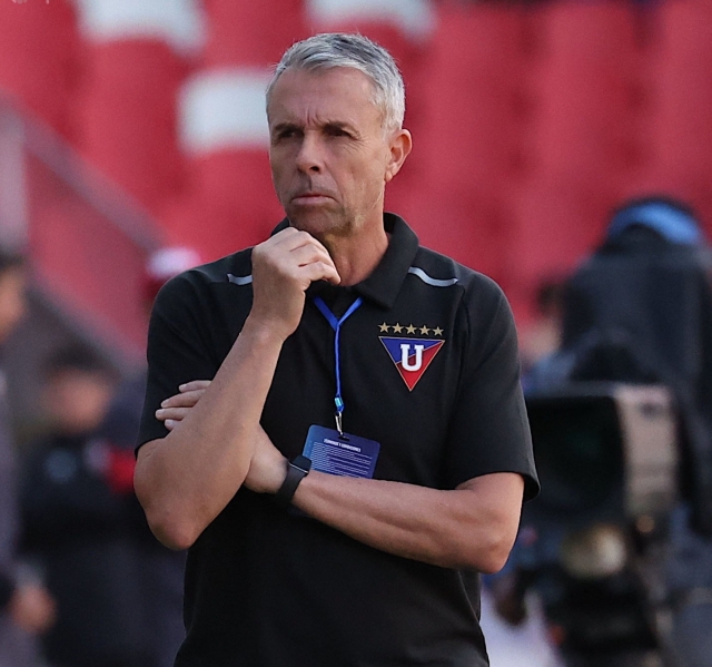 Gustavo Álvarez 5