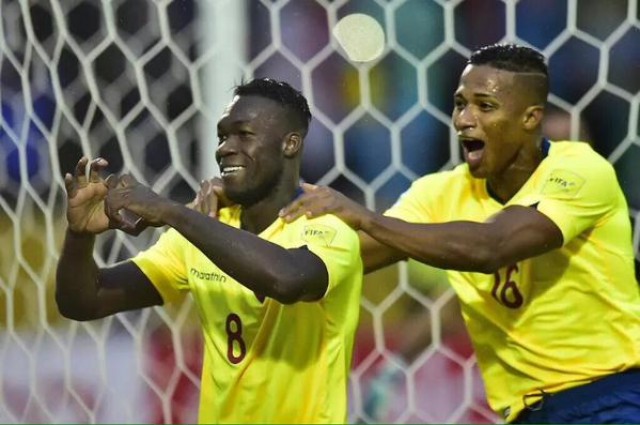 Felipe Caicedo y Antonio Valencia