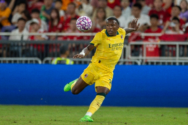 Pervis Estupinan-Liverpool-AC Milan-pre-season-friendly-2025