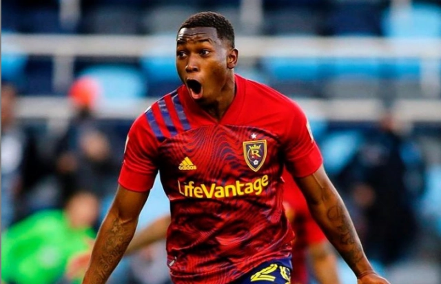 Anderson Julio 6