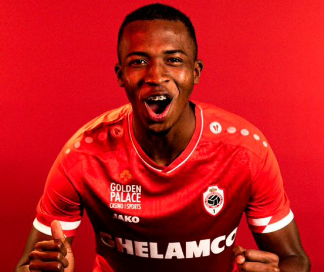 William Pacho 4
