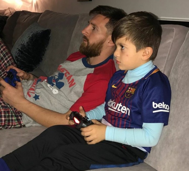 Lionel Messi y Thiago 3