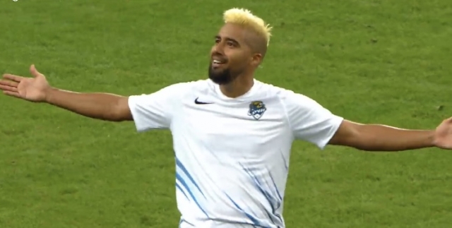 Cristhian Noboa 6