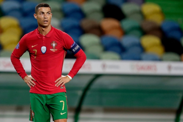Cristiano Ronaldo 33