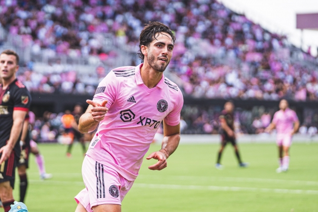 Leonardo Campana 10