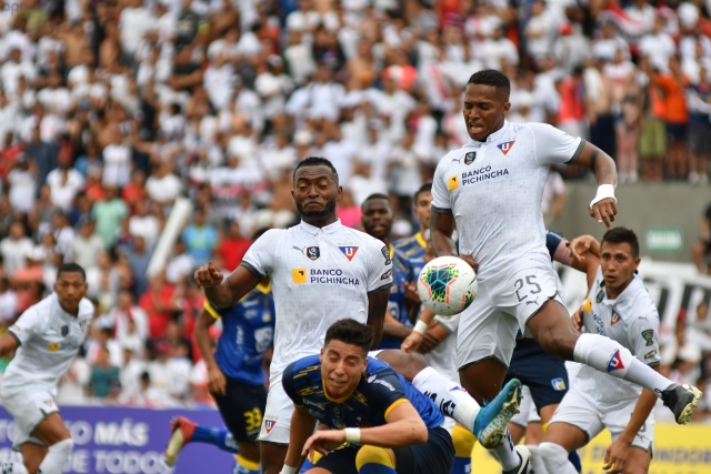 Antonio Valencia 2