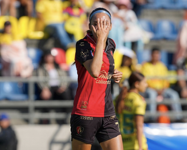 Karen Flores 4