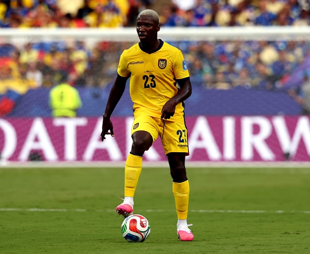 Moises Caicedo sel 3