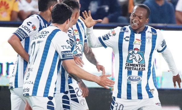 Romario Ibarra 5