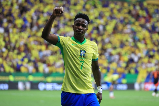 Vinicius Junior-Brasil-Colombia-Eliminatorias Sudamericanas-2025