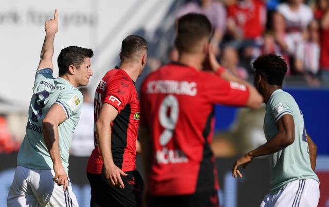 Robert Lewandowski 6