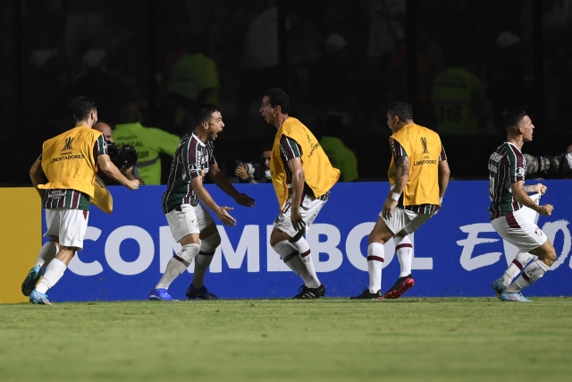 Fluminense 2