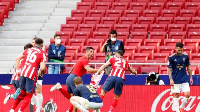 Luis Suarez 11