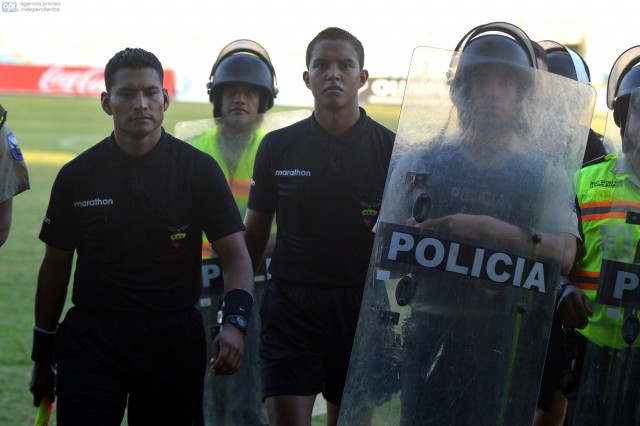 Arbitro Marlon Vera