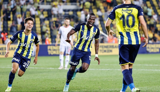 Enner Valencia 3