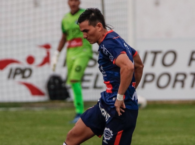 David Velez 5