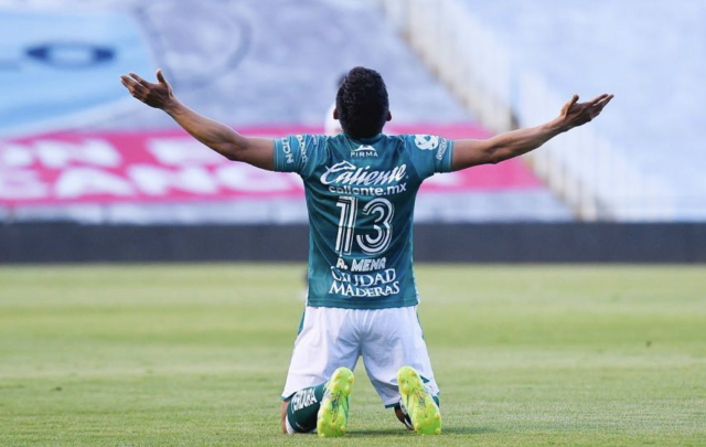 Angel Mena 10