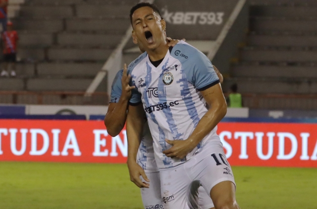 Miguel Parrales 9