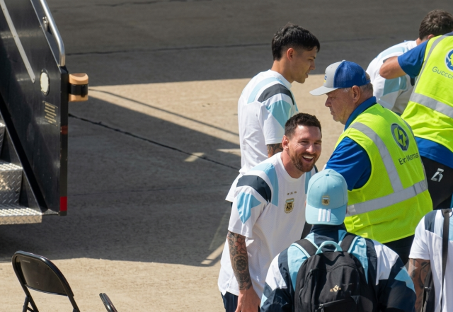 Lionel Messi 11