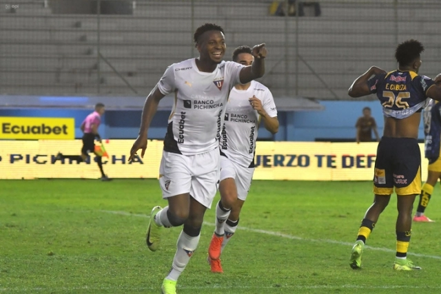 Michael Estrada-Delfin-Liga de Quito-LigaPro-2025