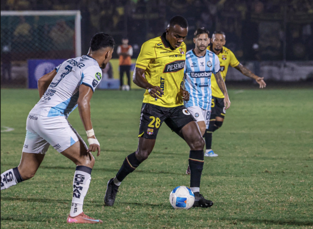 Jhonny Quiñonez 8