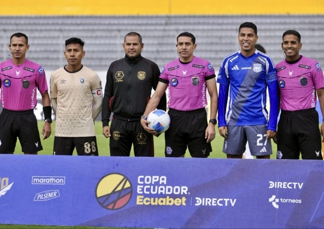 Leones FC 4