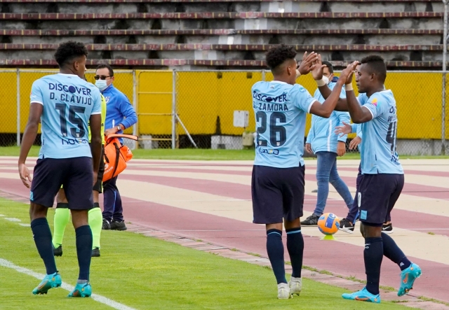U Catolica 4