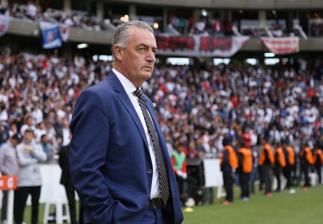 Gustavo Alfaro 6