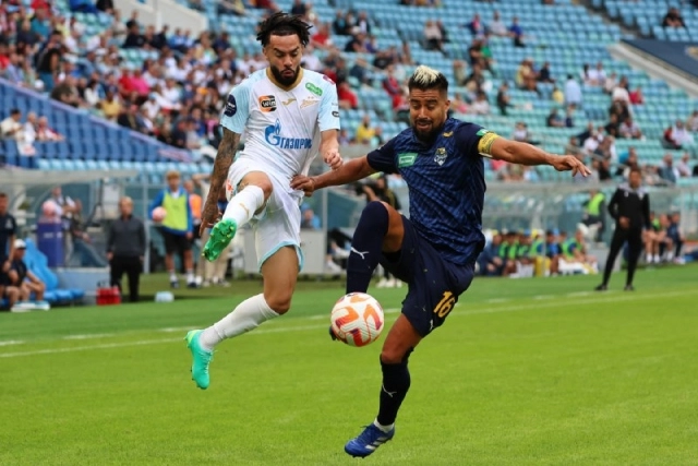 Cristhian Noboa 4