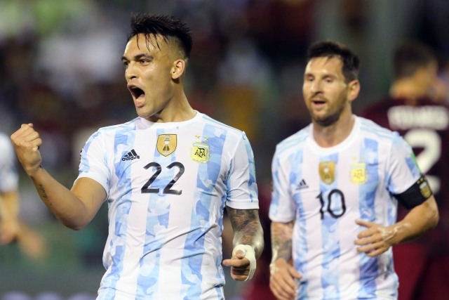 Lautaro Martinez 3