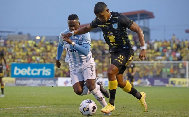 Jonathan Perlaza