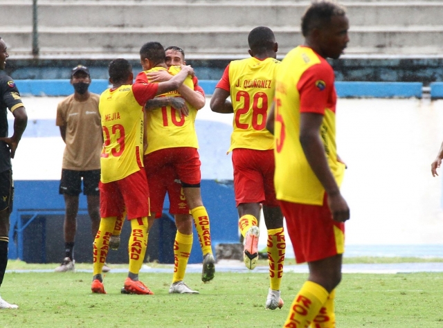 Aucas 14