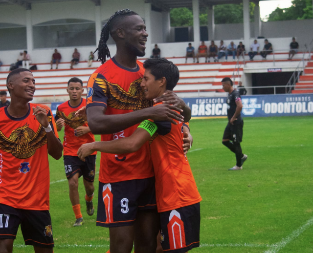 FC INSUTEC