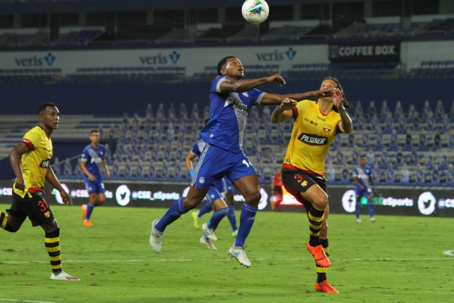 Romario Caicedo