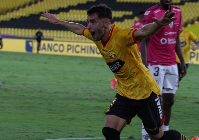 Emmanuel Martinez 5