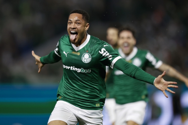 Vitor Roque-Palmeiras-Sao Paulo-brasileirao-2025