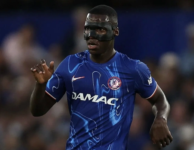 Moises Caicedo 36