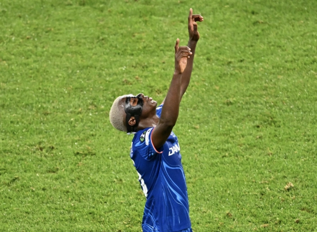 Moises Caicedo 34