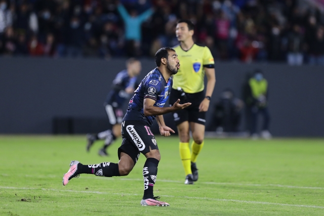 Junior Sornoza 5