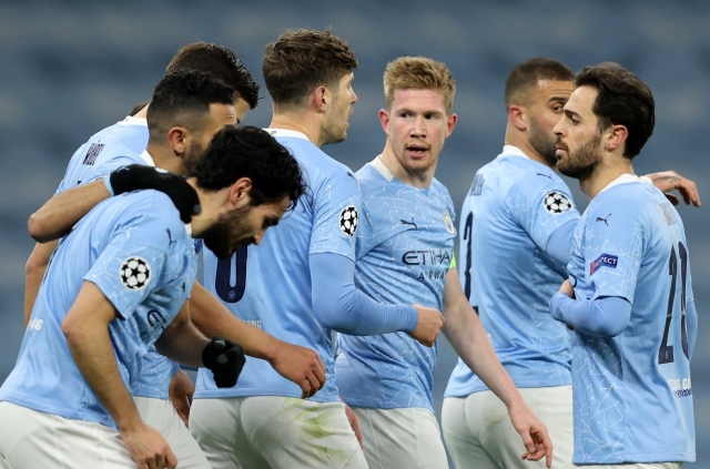 Manchester City 9