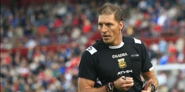 arbitro Nestor Pitana