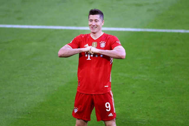 Robert Lewandowski 4