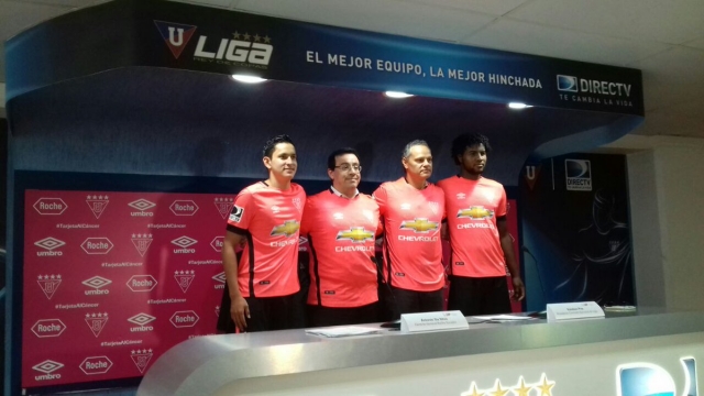 Liga uniforme rosado