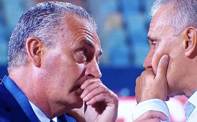 Gustavo Alfaro 24