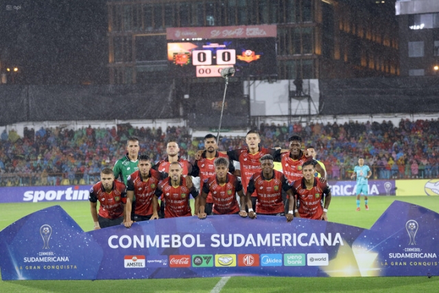 Deportivo Cuenca-Libertad-Copa Sudamericana-2026